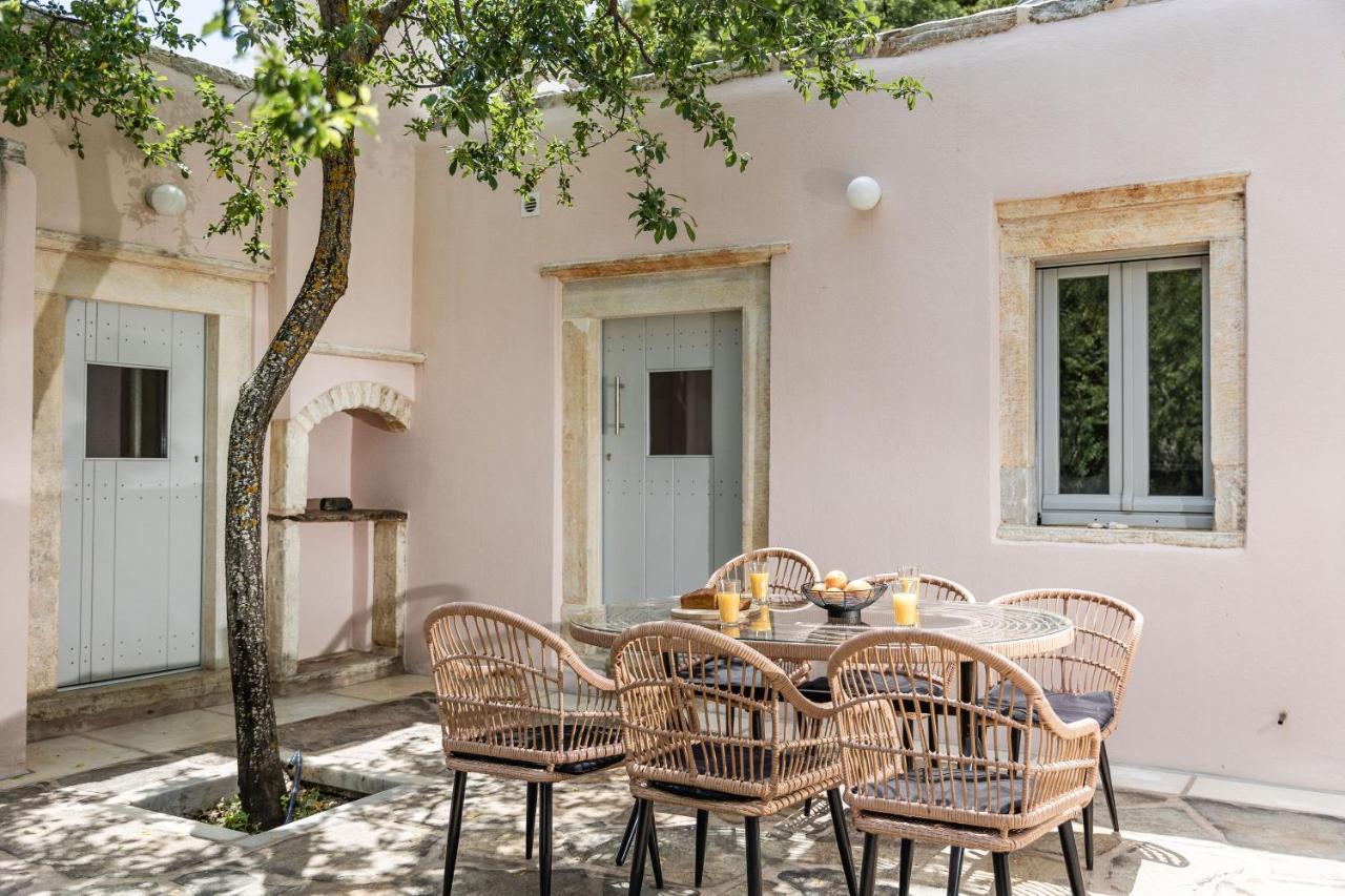 Serenity Village Apérathos 외부 사진